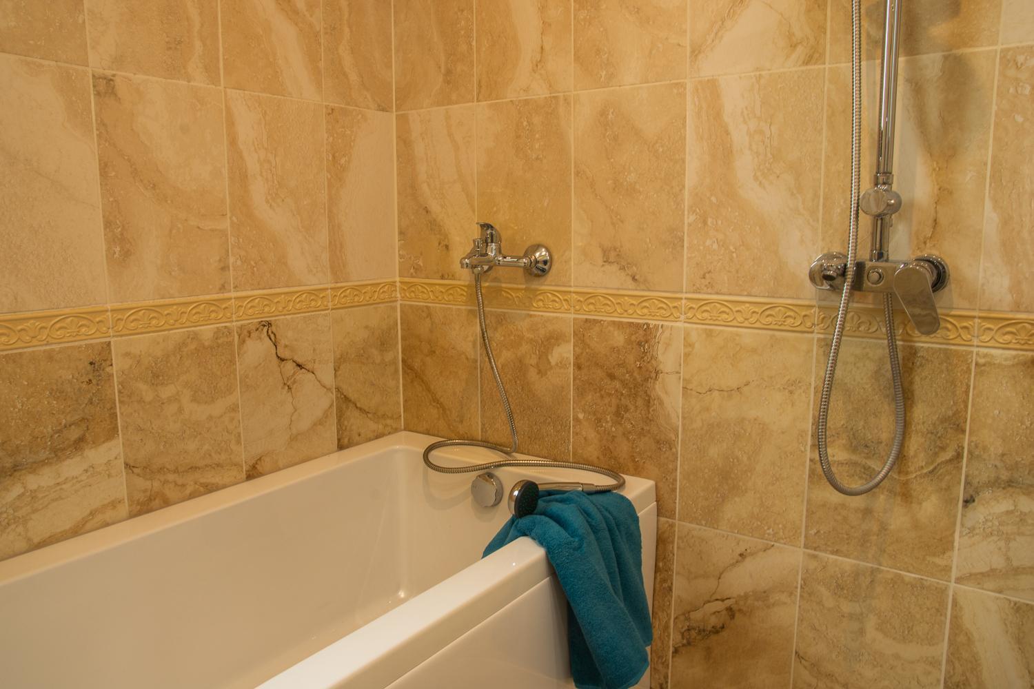 Vemara City Boutique Hotel-Free Parking Varna Bagian luar foto